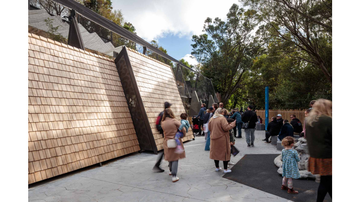 Wellington Zoo Snow Leopard Enclosure Vulcan Shingles Abodo Wood 04