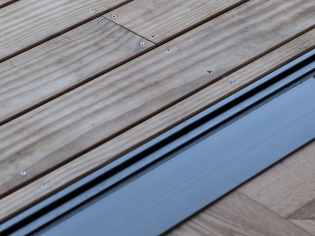 Vulcan Smooth Decking