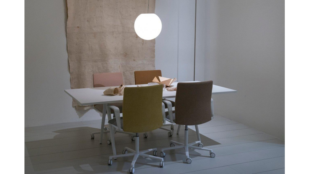 Fenix at Milan Design Week Arper table I