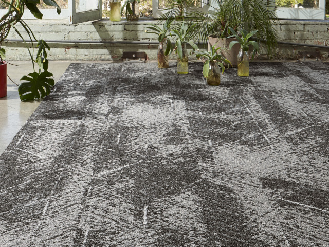 Bentley Outlier Broadloom and Carpet Tiles