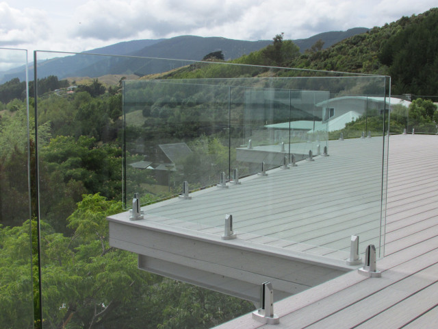 Juralco Edgetec Matador® Series I Mini Post Balustrade System