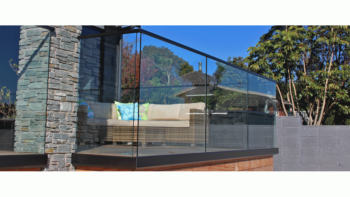Edgetec Infinity Frameless Glass Balustrade in Satin Balck with matching interlinking top rail