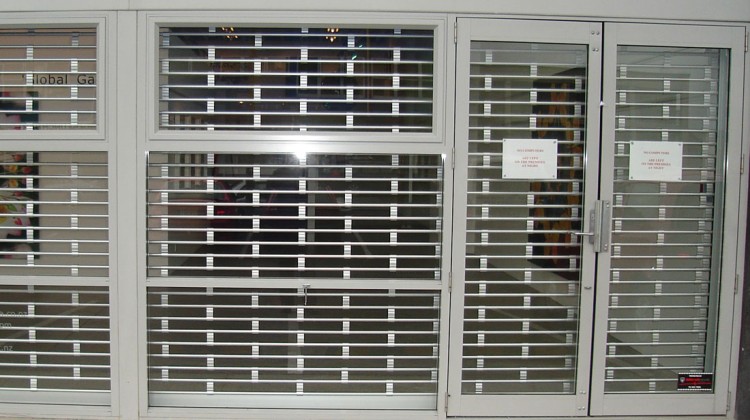 Rollergrilles and Rollershutters