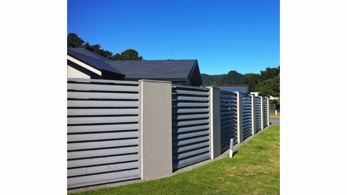123mm stylish louvre fence for NZ home modern and affordable