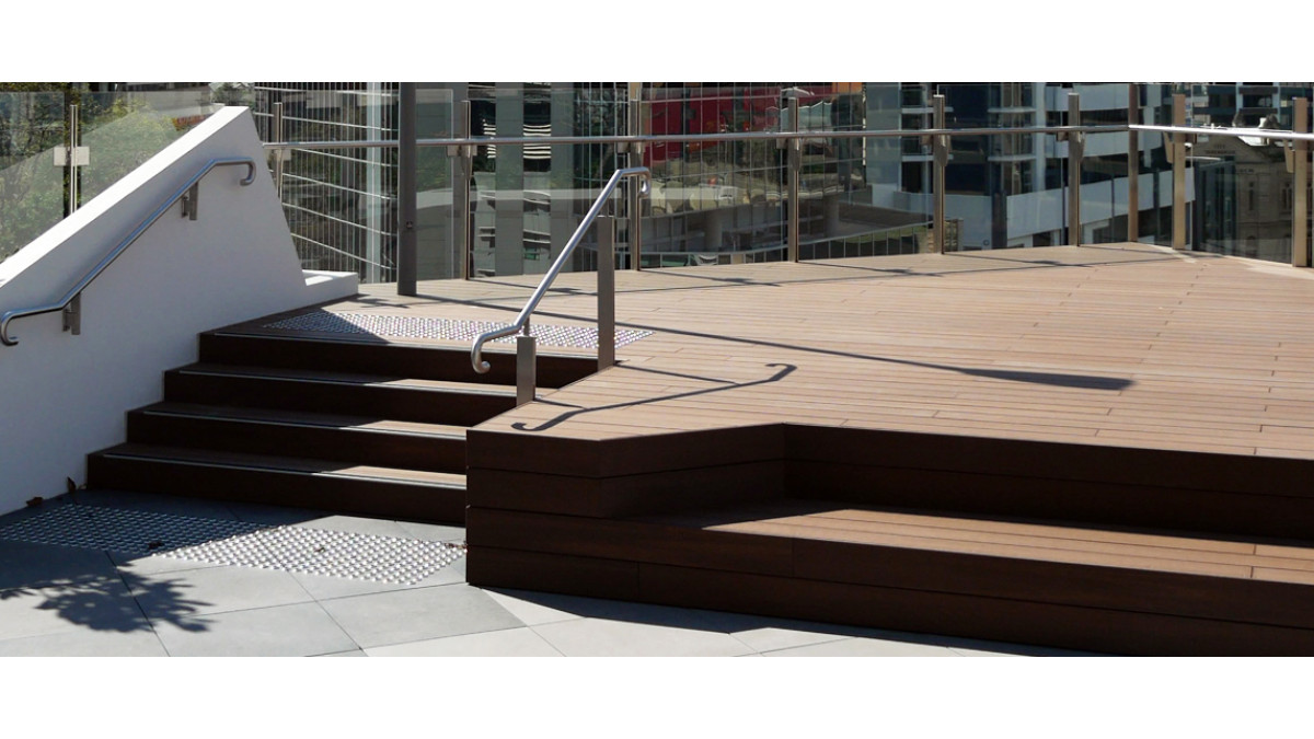 outdure qwickbuild resortdeck composite decking rooftop stairs ann st 01 1