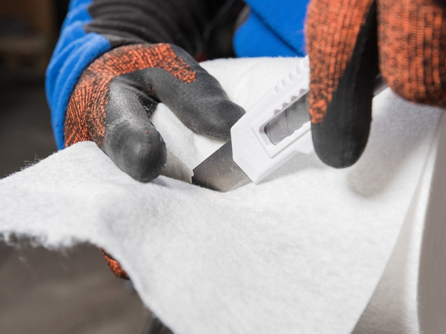  AEROSANA® FLEECE Fleece within the AEROSANA® VISCONN System for Covering Cracks or Joints