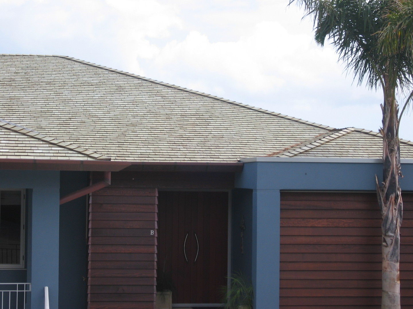 Western Red Cedar Shingles by SPS Roofing and Building  EBOSS