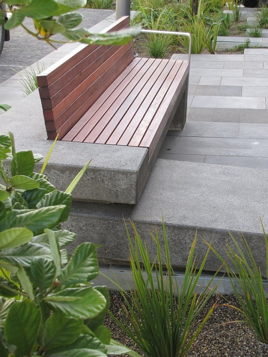 Woodform Exterior Furniture Curved - EBOSS