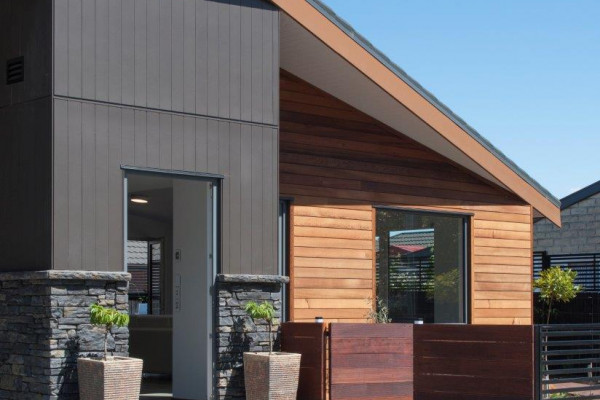 James Hardie Products Feature in NZ's First 10 Star Home