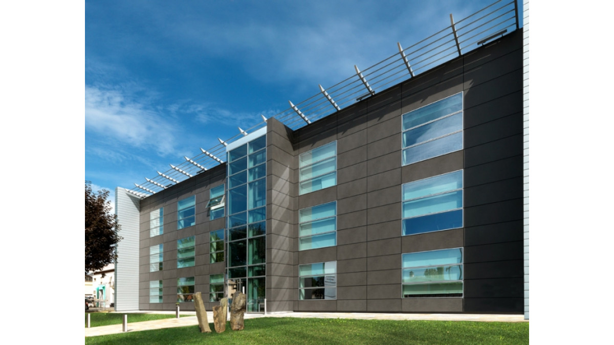 Laminam CS45 Cavity Facade System