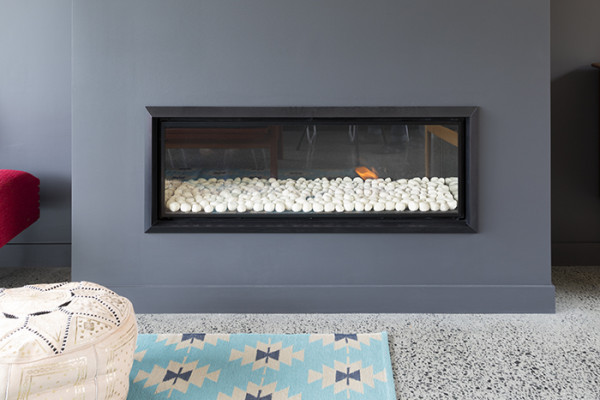 Escea Fireplace Delivers Efficient Heating in 'Modern-Retro' Home