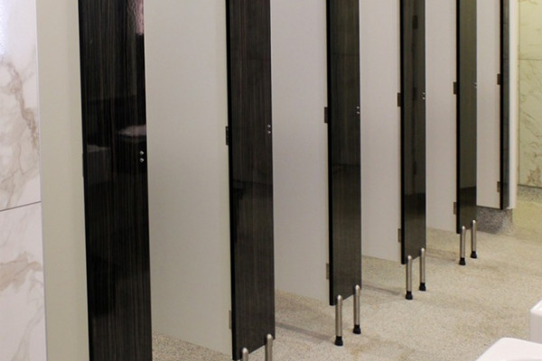 KerMac Industries Add Visual Appeal to SkyCity Bathrooms
