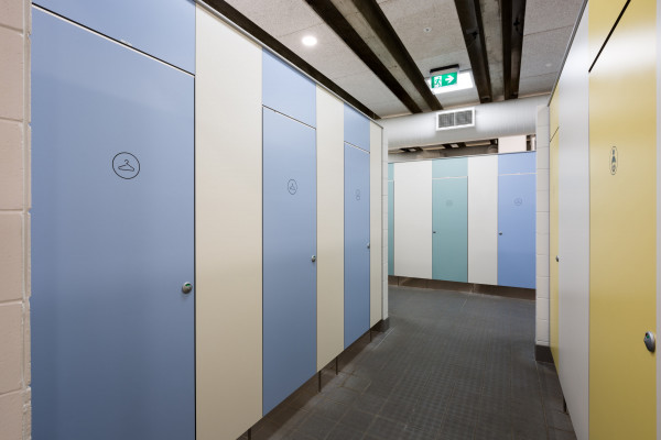 Resco Compact Laminate Delivers 'Village Change Room' Concept at Albany Stadium Pool