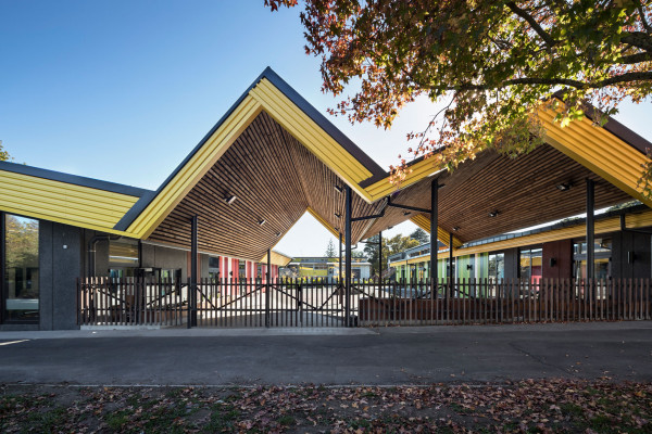 Vibrant Steel Roofing Features in Award-Winning School Design