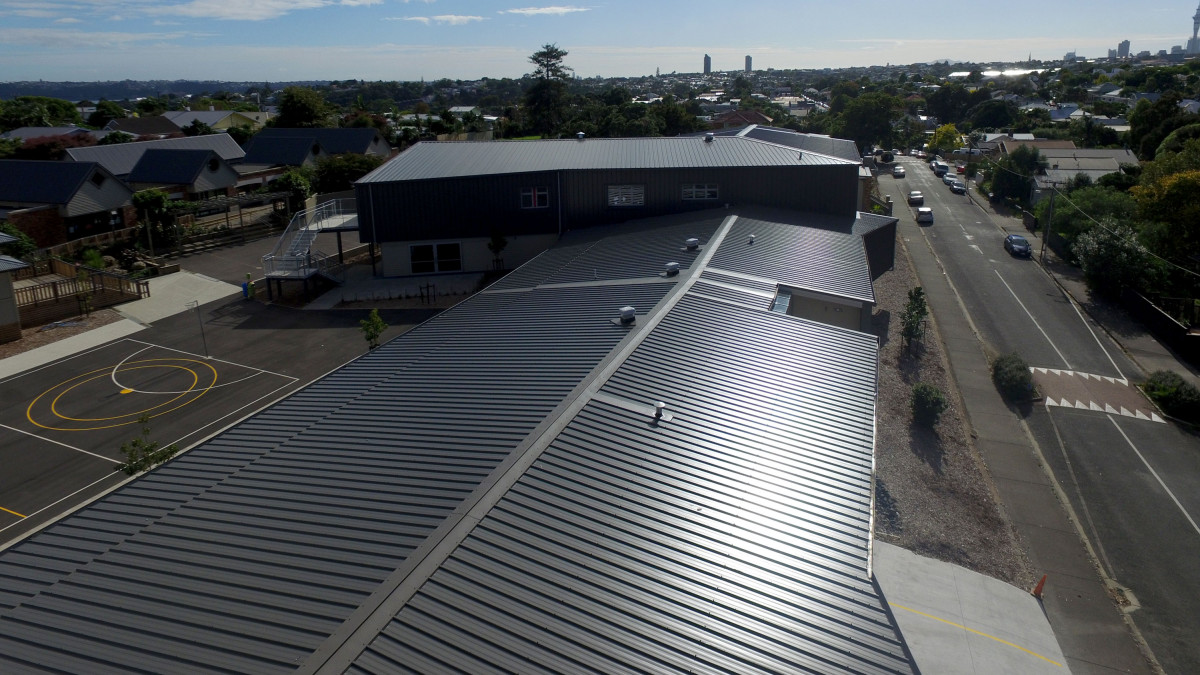 Westmere School | Te Rehu in Auckland featuring Kingspan's Trapezoidal RW insulated roof panel.