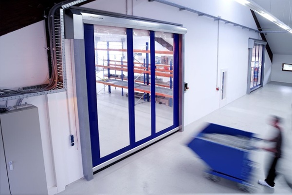 Food Preparation Facility Achieves Hygienic Separation with Custom High Speed Doors