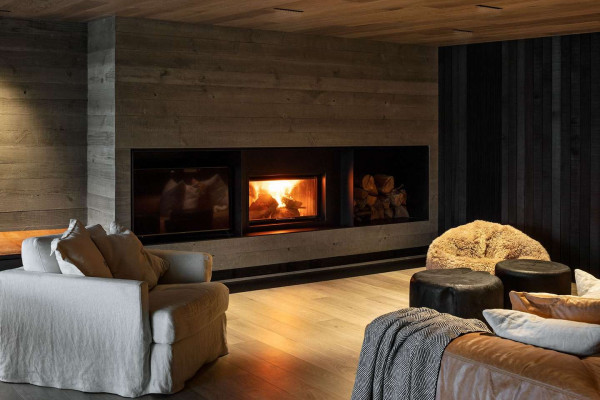 A Sense of Place: Rotoiti Lake House Features a Spartherm Wood Fireplace