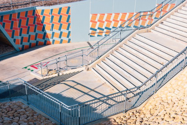 Barrier Design Basics: What You Need to Know About Handrails and Balustrades 