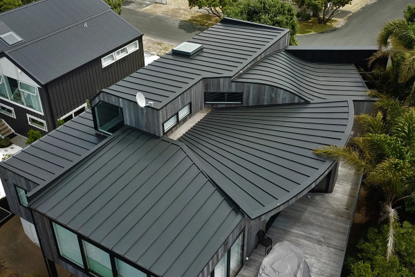 Reducing Waste in Metal Roofing Construction