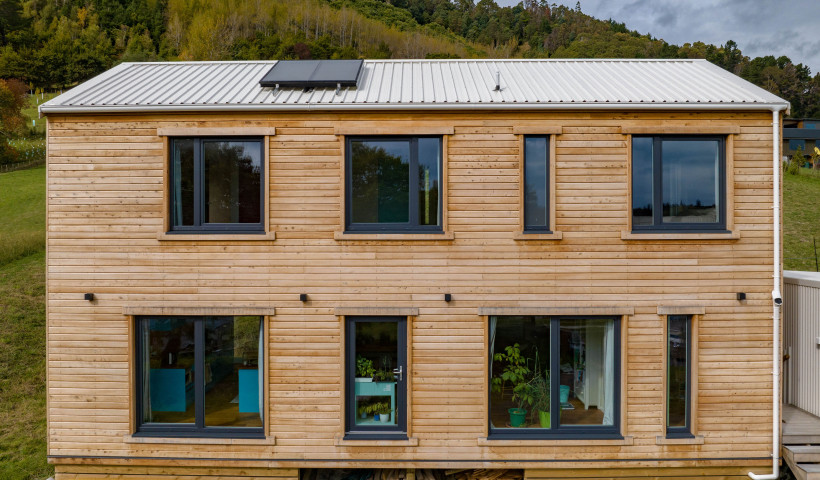 Nelson’s First Certified Passive House and 10 Homestar Rated Home Showcases Locally Sourced Cladding