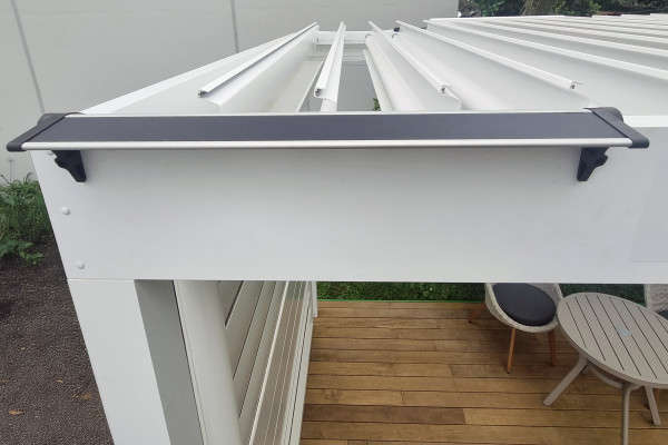 Louvretec Unveils New Solar Powered Opening Roof