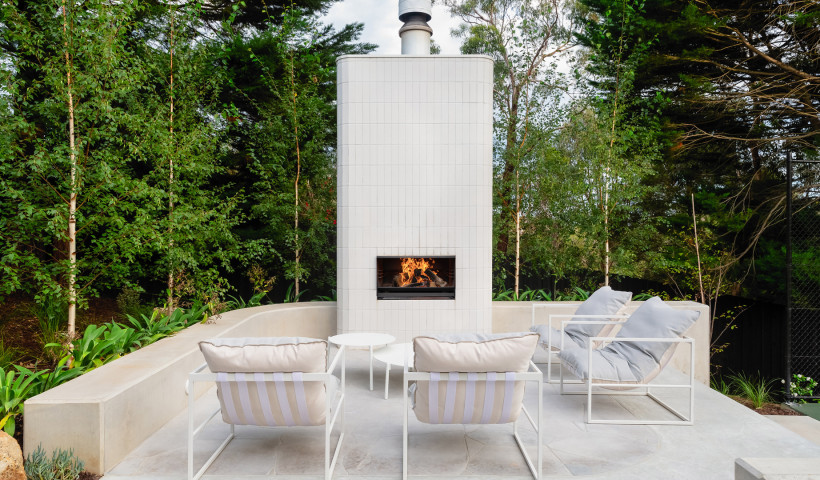 Outdoor Cooking Fireplace Creates a Cosy Gathering Place